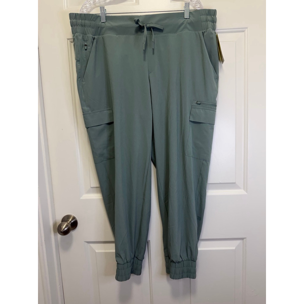 Women’s Active Light Mid-Rise Cargo Joggers | All In Motion™ Sage Green XXL NWT - Picture 2 of 7